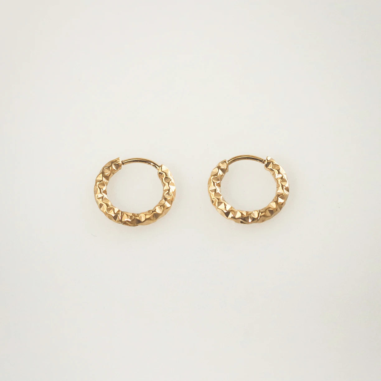 gold hammered hoop earrings