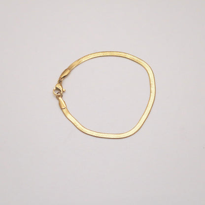 gold herringbone bracelet