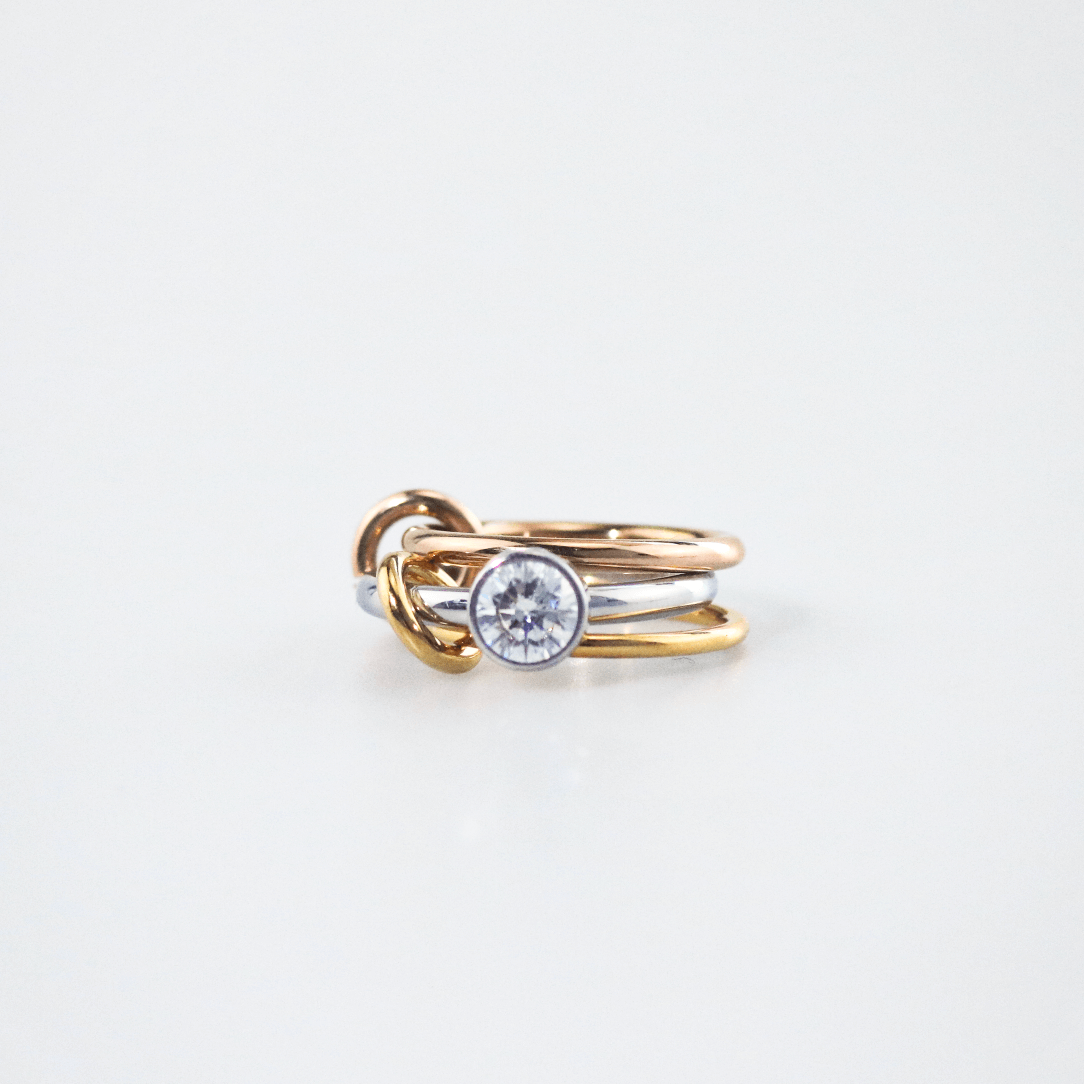 gold link ring