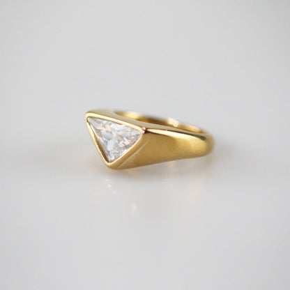 Gold trilliant ring