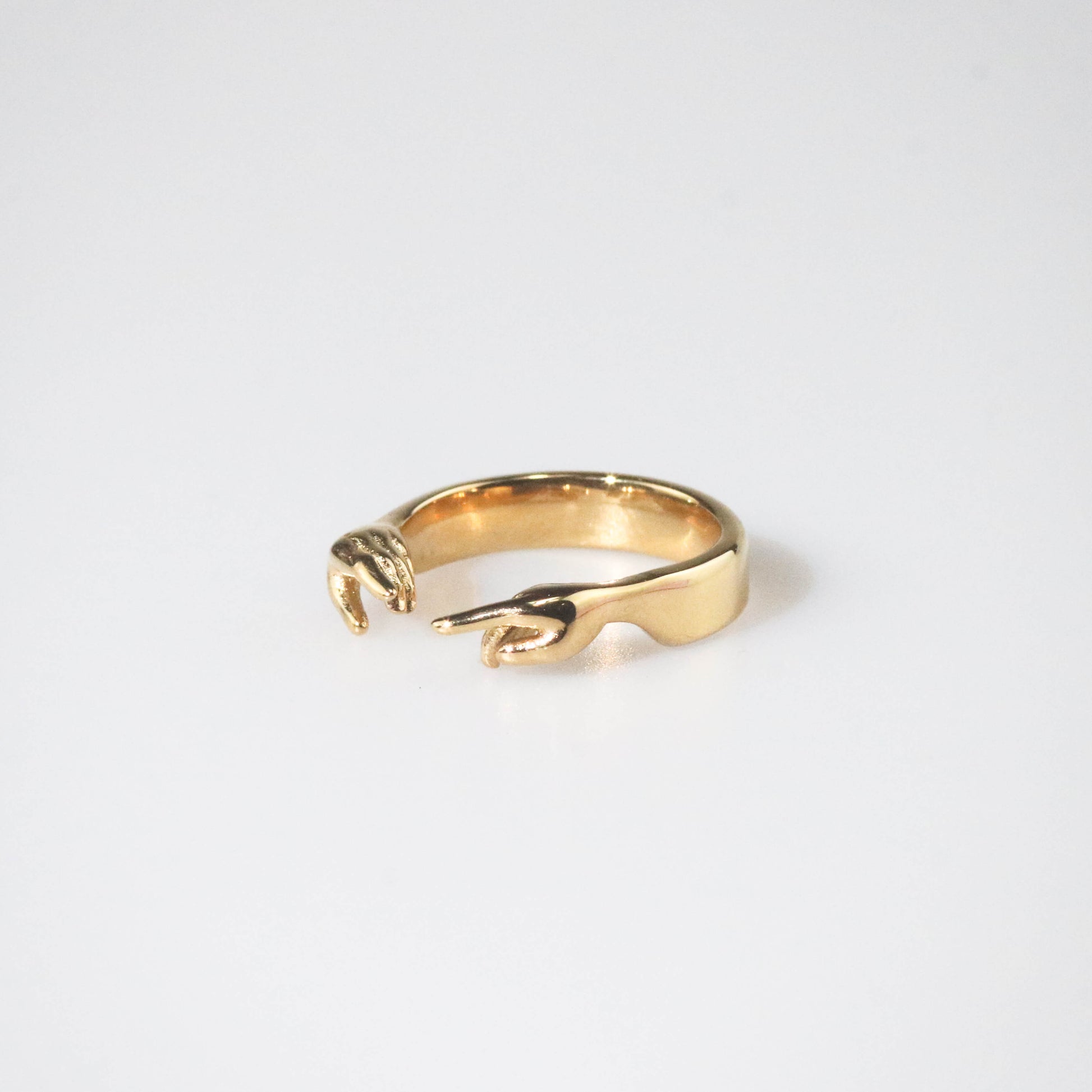 hands ring 
