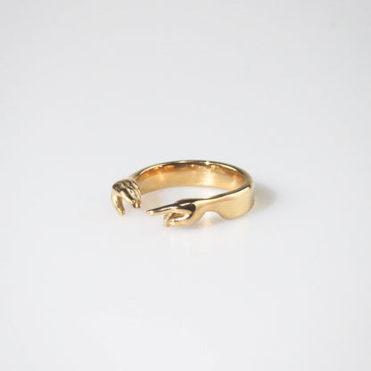 hands ring 