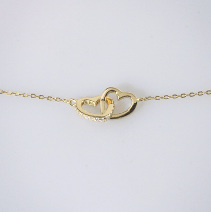 Interlock heart to heart necklace