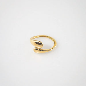hug ring