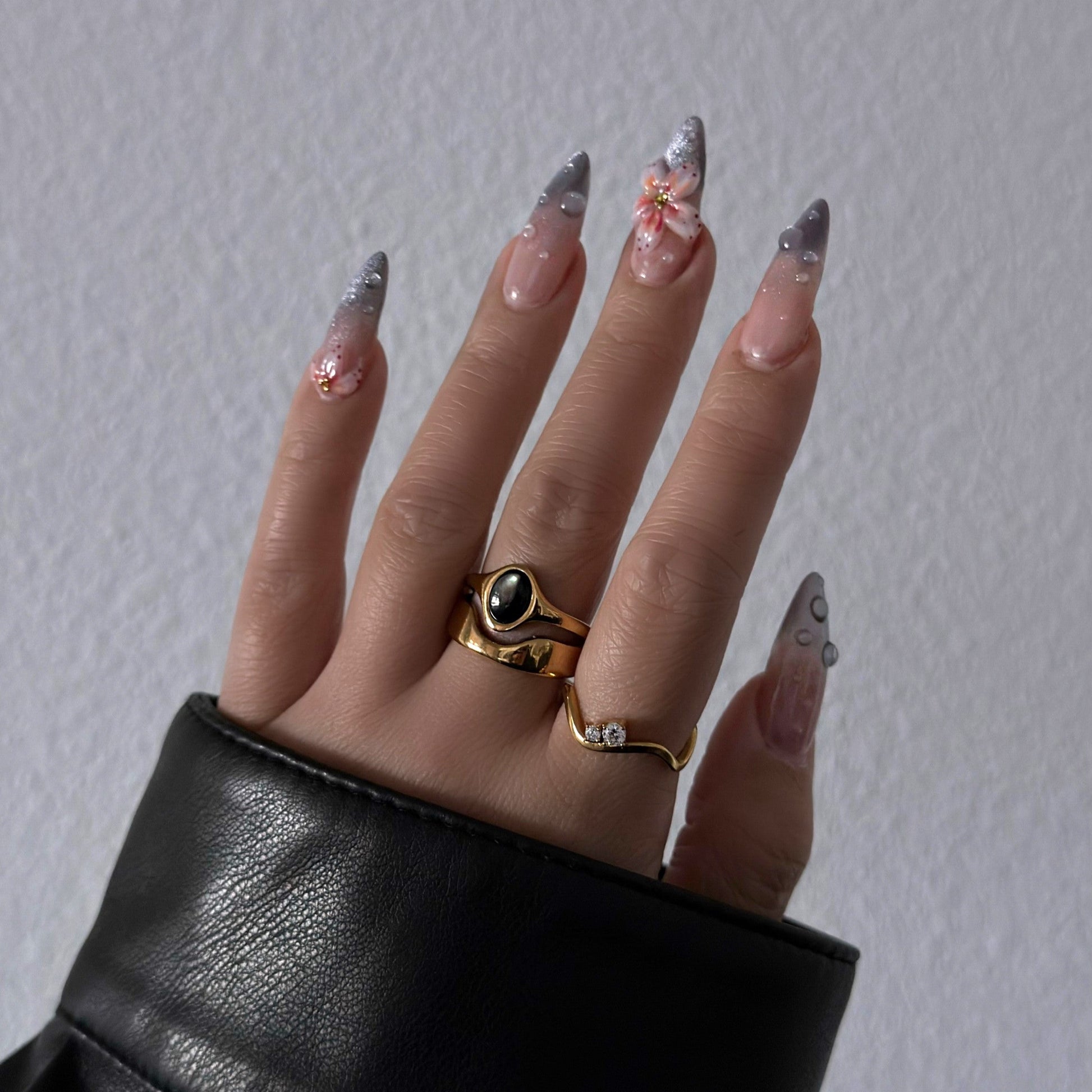 Hugo Ring, waterproof 18k gold-plated stainless steel