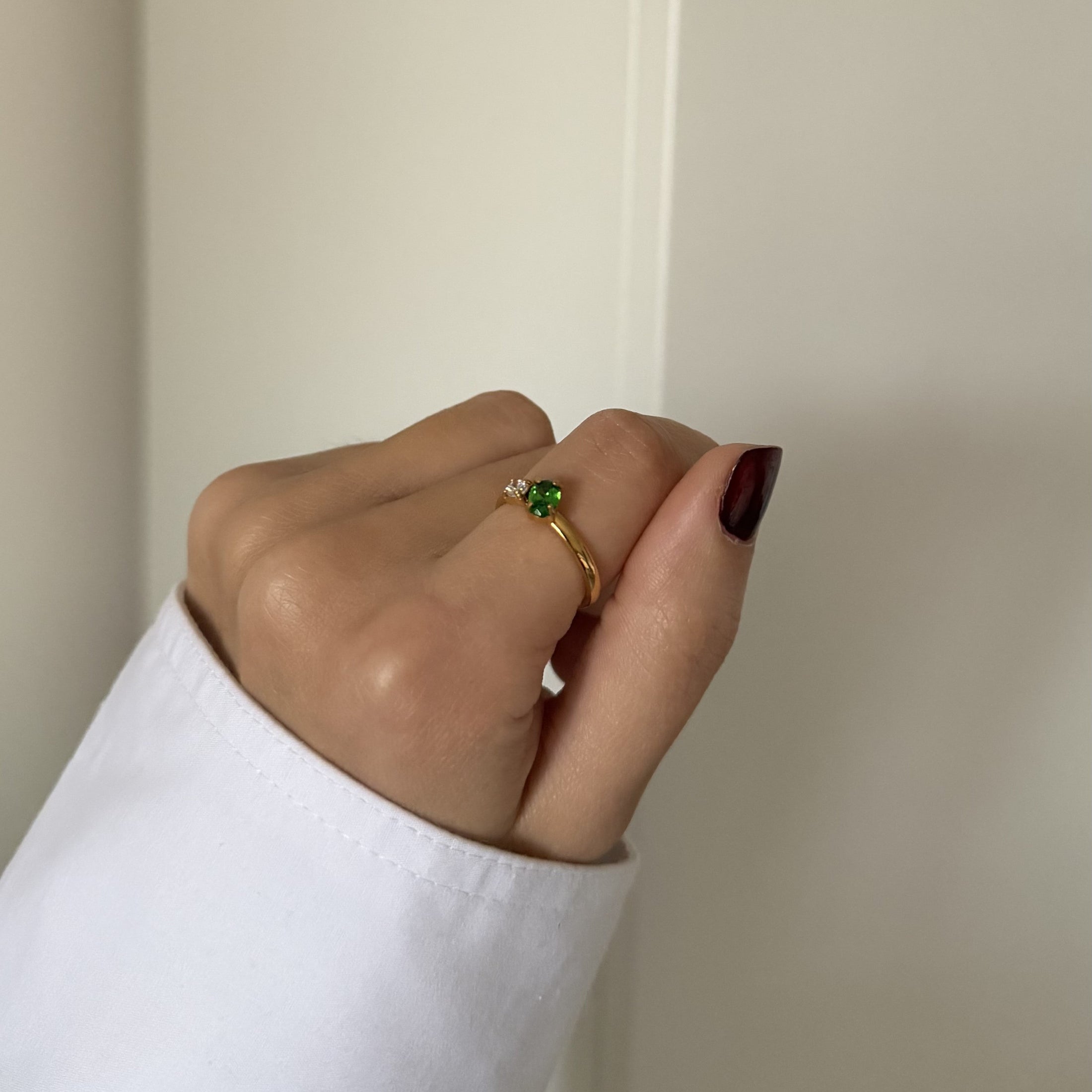 Waterproof Tarnish-Free Emerald Sparkle Ring, 18k gold-plated stainless steel