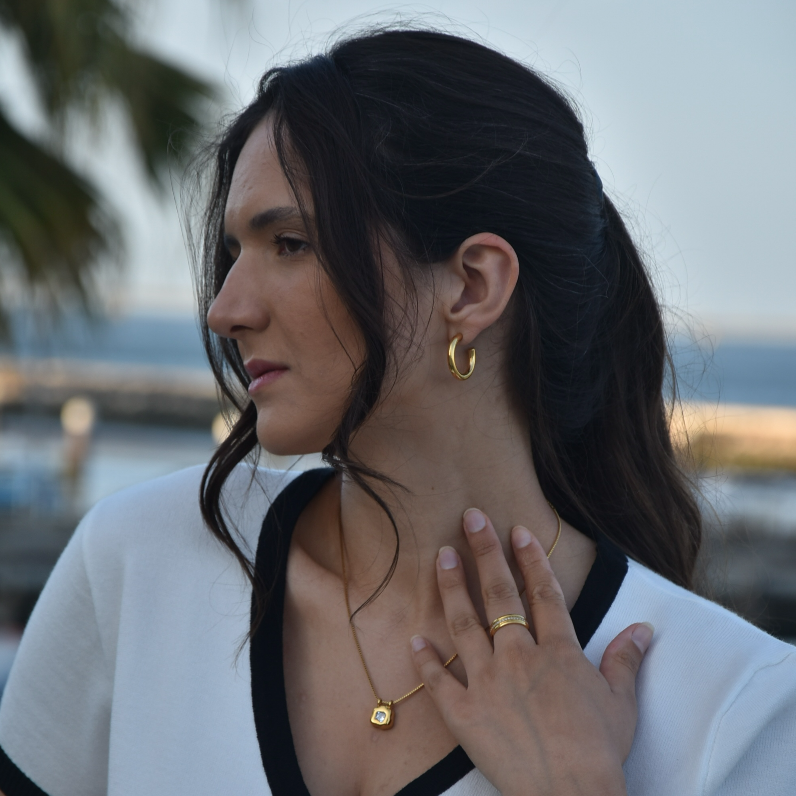 Charity Medium Hoop Earrings 26mm, waterproof 18k gold-plated stainless steel