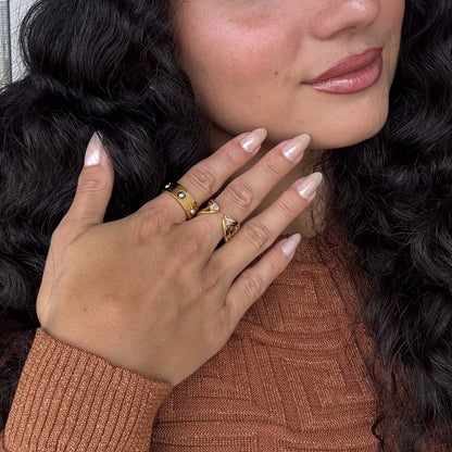 Tearlight Hug Ring, waterproof 18k gold-plated stainless steel