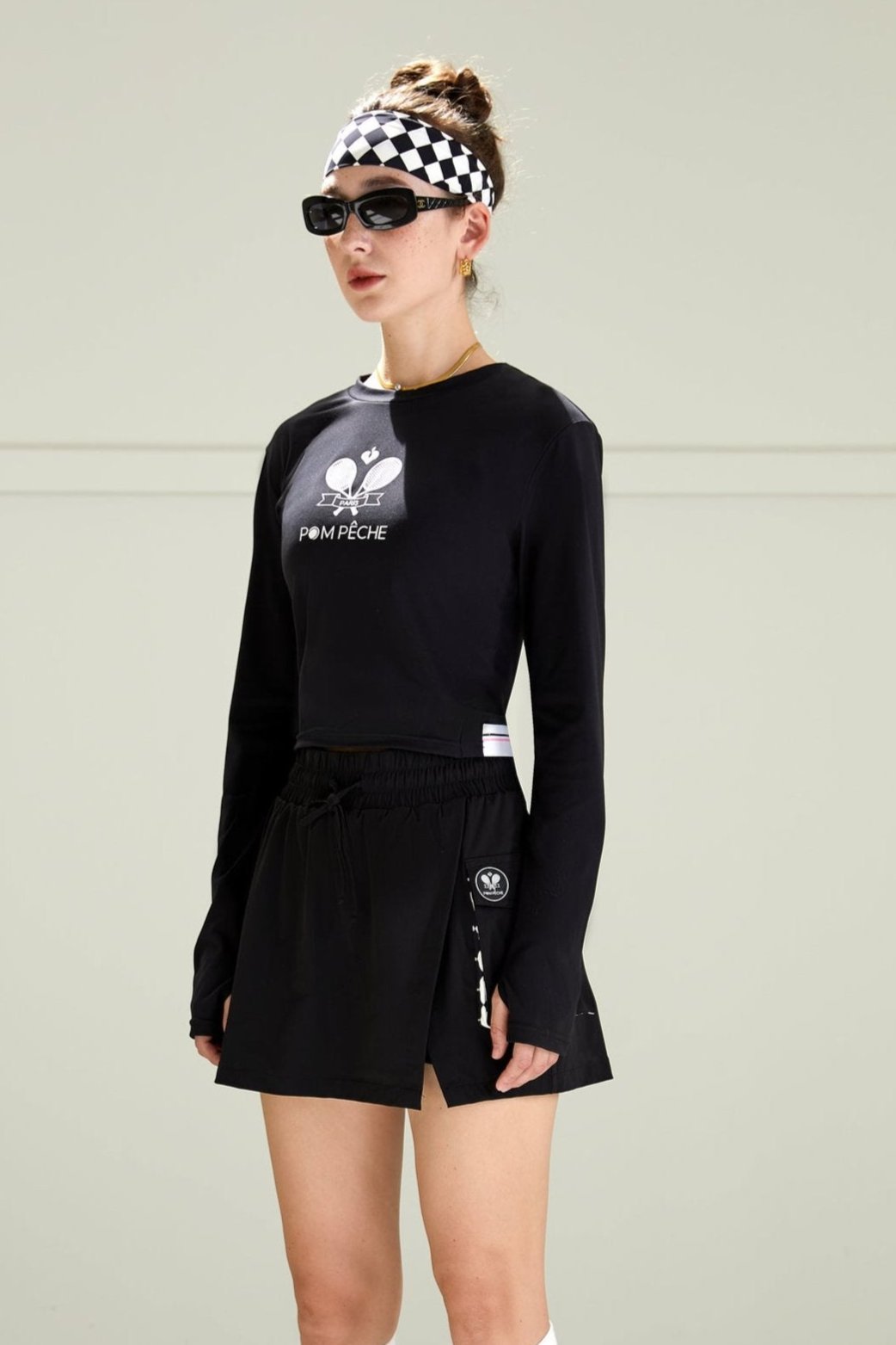Jenie Black Round Neck Long - Sleeve T-Shirt - Stylr