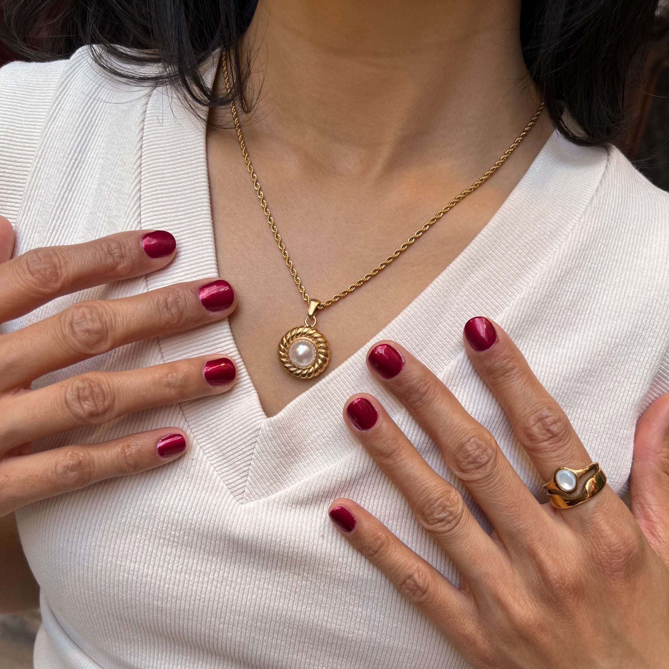 Hugo Ring, waterproof 18k gold-plated stainless steel