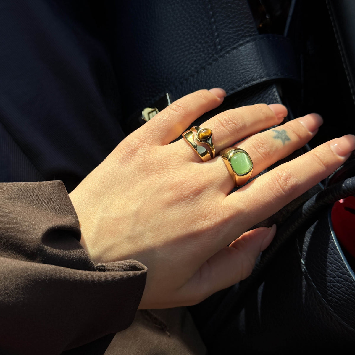 Hugo Ring, waterproof 18k gold-plated stainless steel