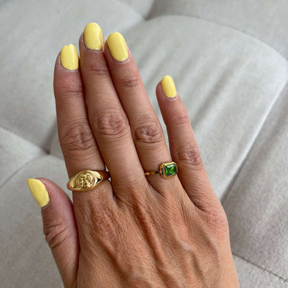moonface signet ring