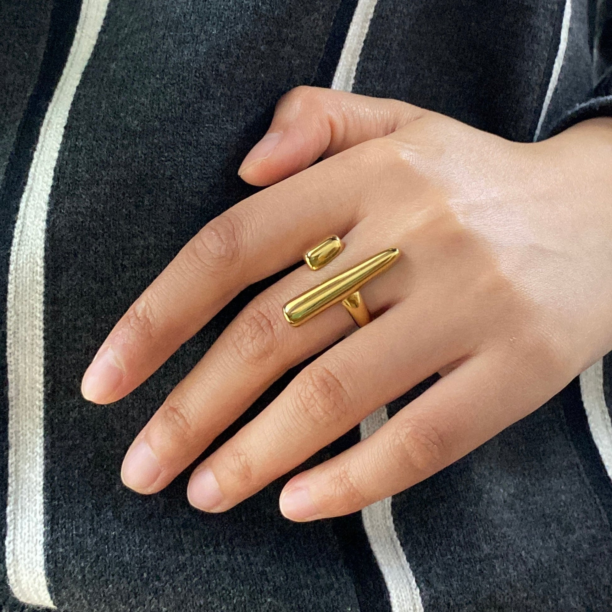 Needle Open Ring, waterproof 18k gold-plated stainless steel