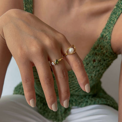 Aurora pearl ring