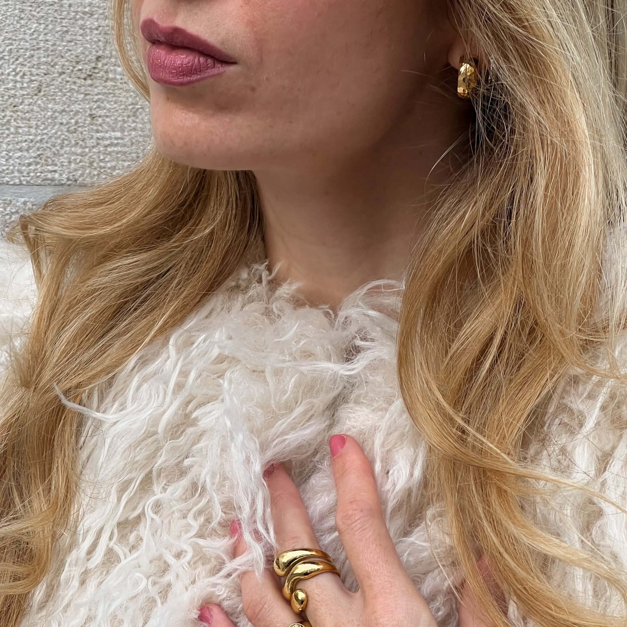 Hammered Small Hoops, waterproof 18k gold-plated stainless steel
