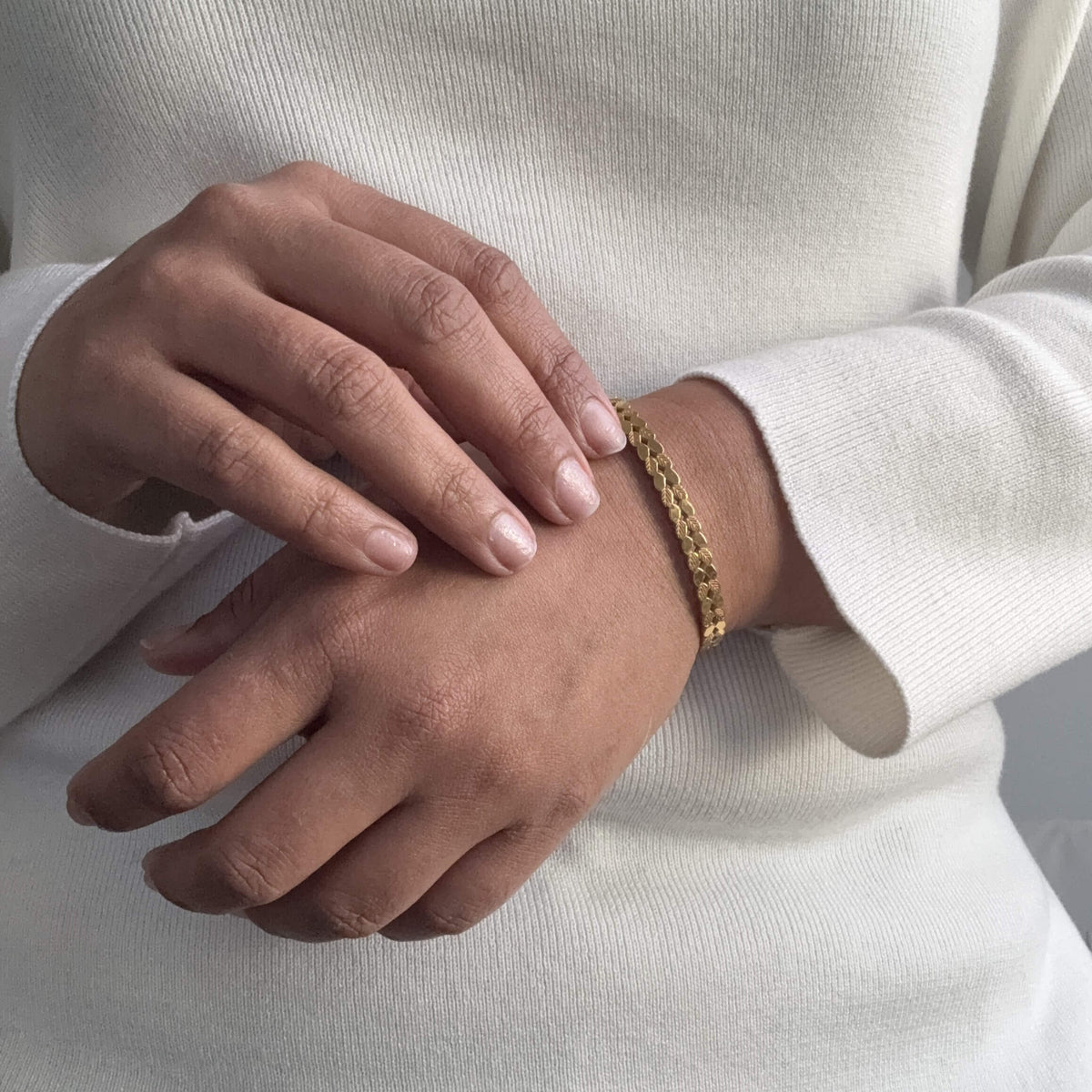 Waterproof Stainless Steel Leaf Bangle Bracelet, 18k gold-plated stainless steel