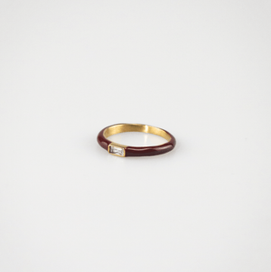 Red enamel ring