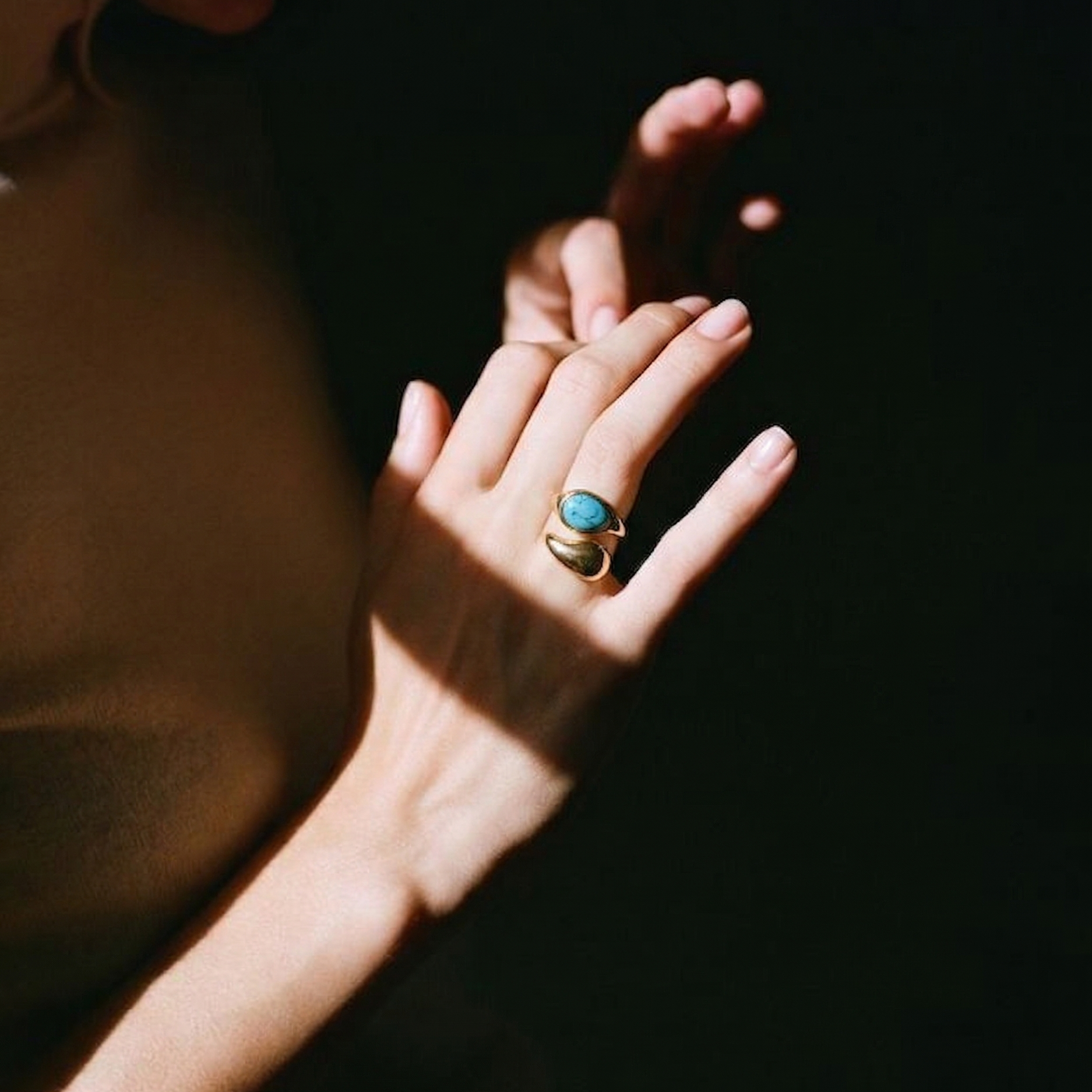 Turquoise Bypass Ring, waterproof 18k gold-plated stainless steel