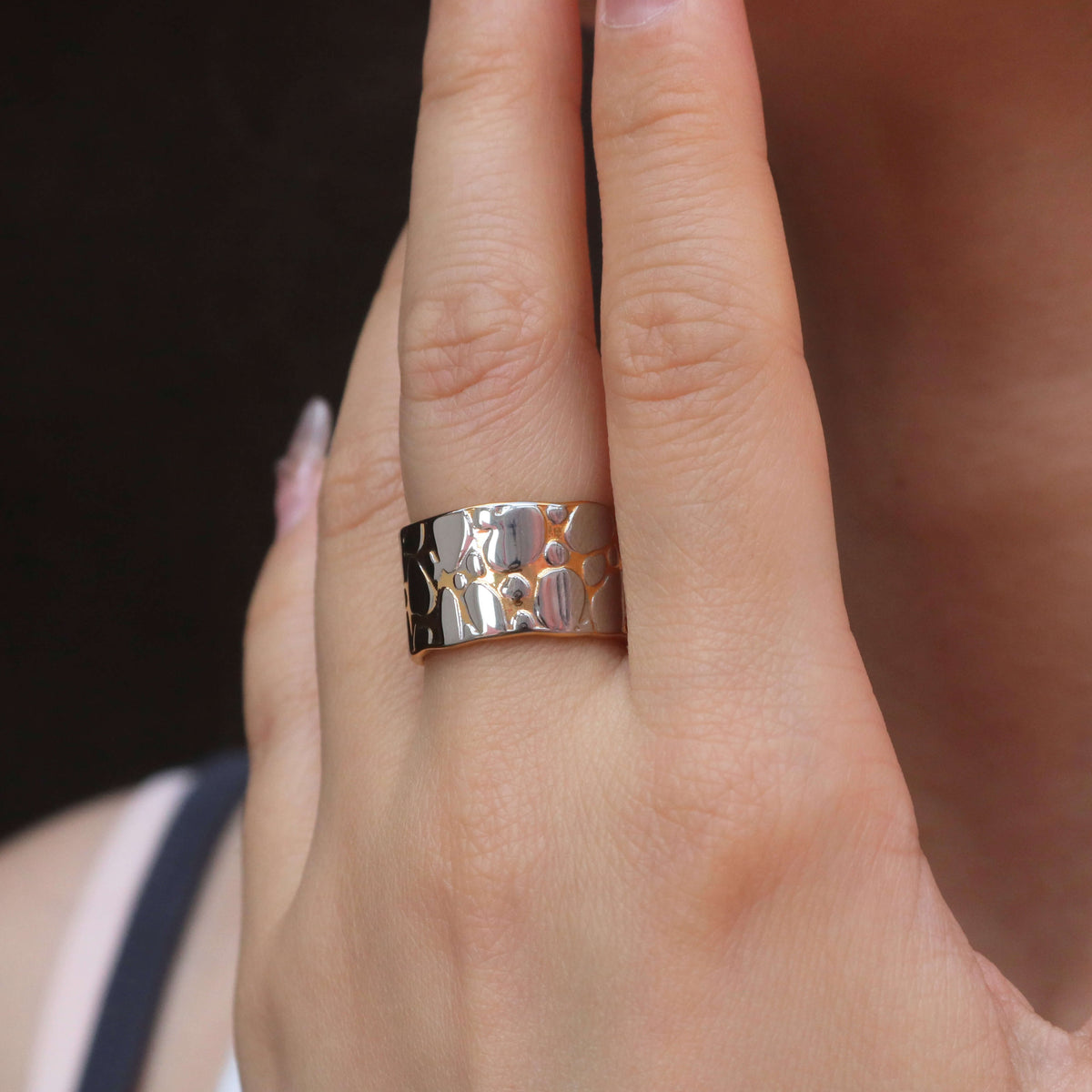 Waterproof Tarnish-Free Pebble Statement Band Ring, 18k gold-plated stainless steel