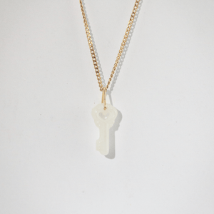 meideya jewelry white jade key pendant necklace 